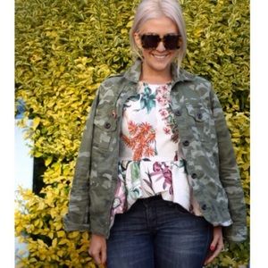 Gap Green Camouflage Camo Jacket Size Small